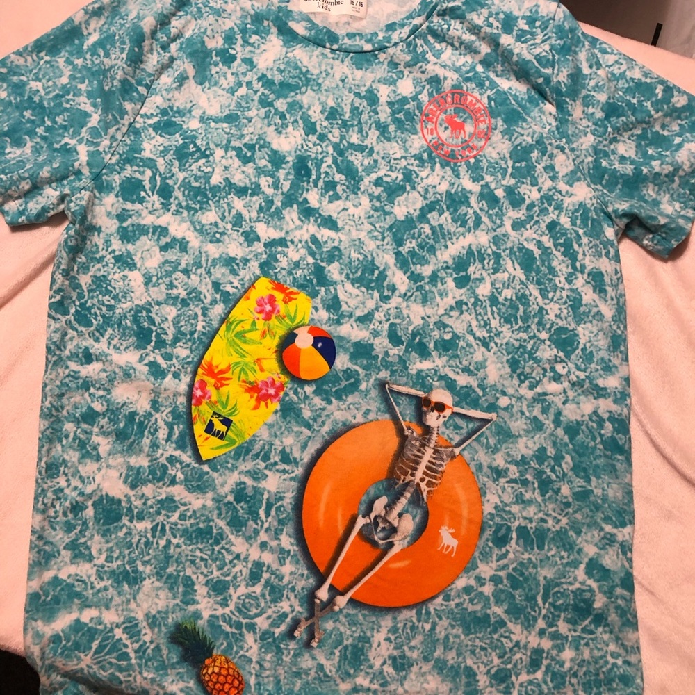 Abercrombie kids shirt